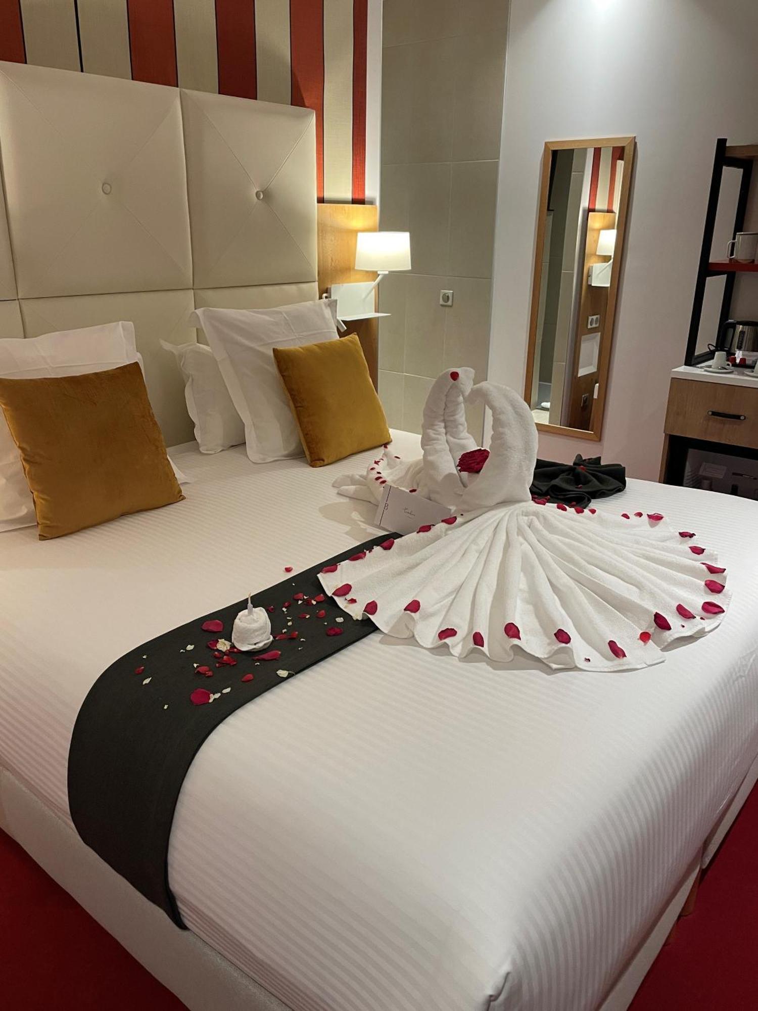 Hotel Berria Hasparren Eksteriør billede