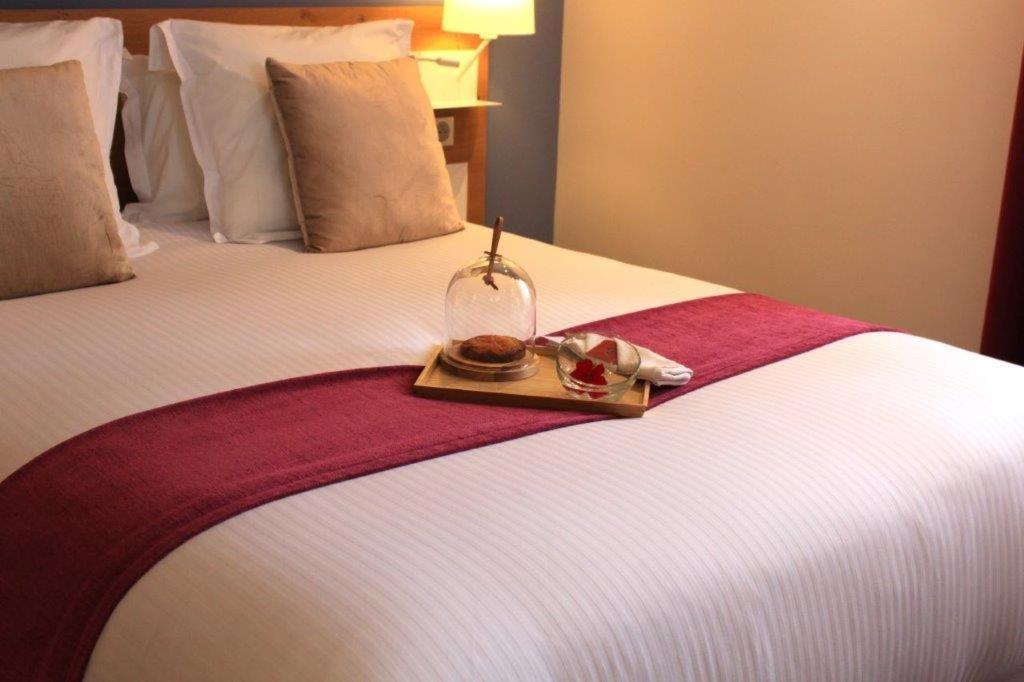 Hotel Berria Hasparren Eksteriør billede